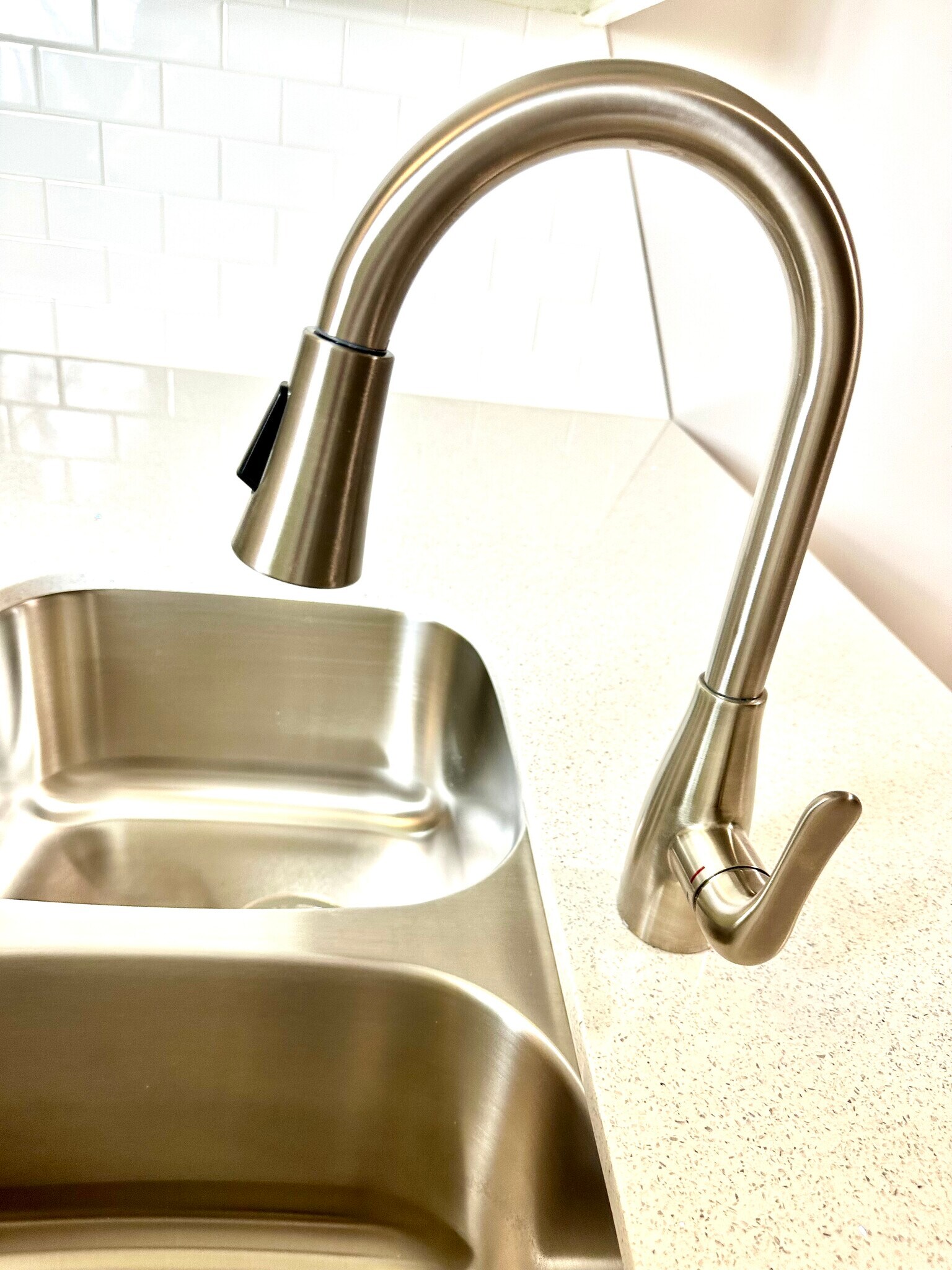 Building Photo - 124 S Sherrin Ave