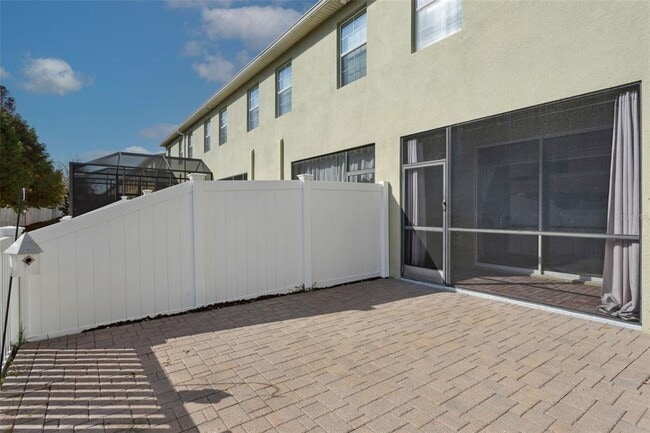 Building Photo - 9568 Trumpet Vine Loop