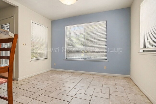Building Photo - 4014 Penny Terrace