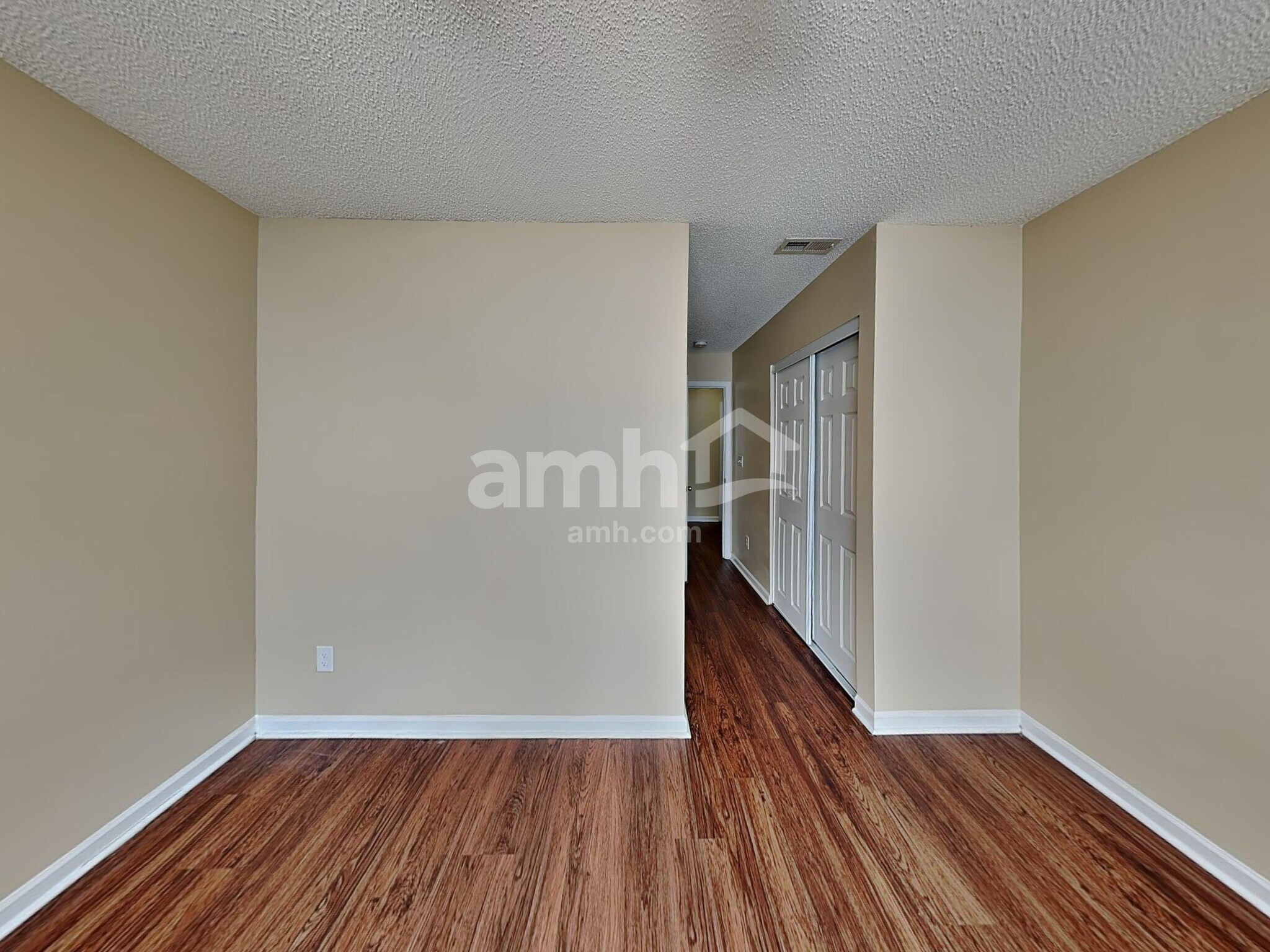 Building Photo - 3109 Teton Dr