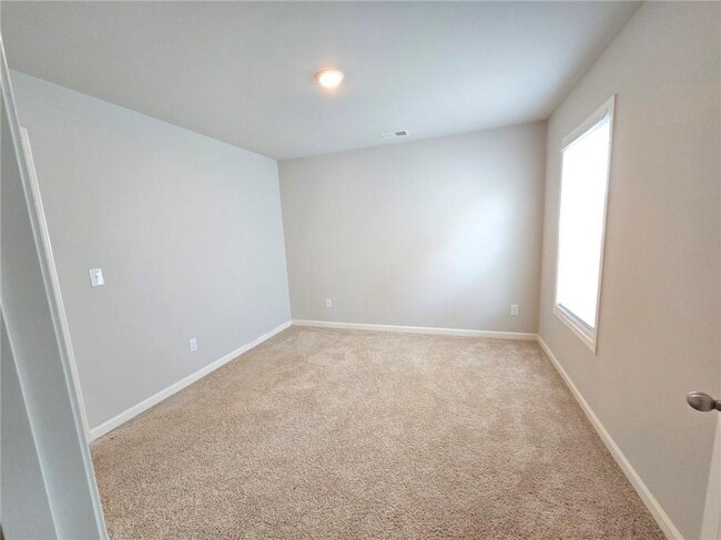 Building Photo - 121 Valimar Dr