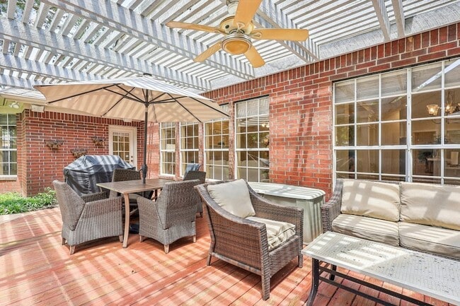 Primary Photo - 3426 Stoney Mist Dr