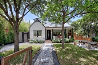 Building Photo - 1708 Briar St