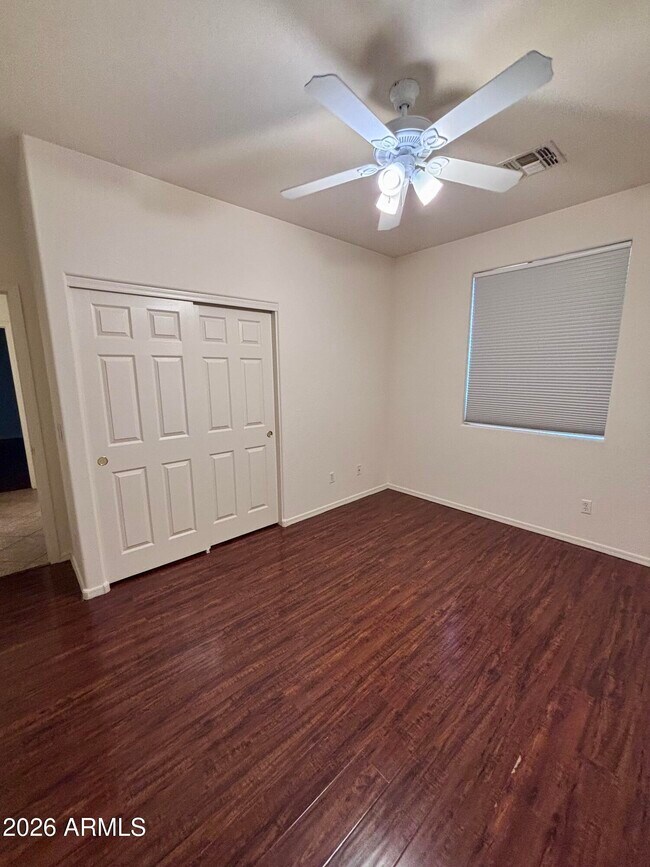 Building Photo - 5606 W St Anne Ave