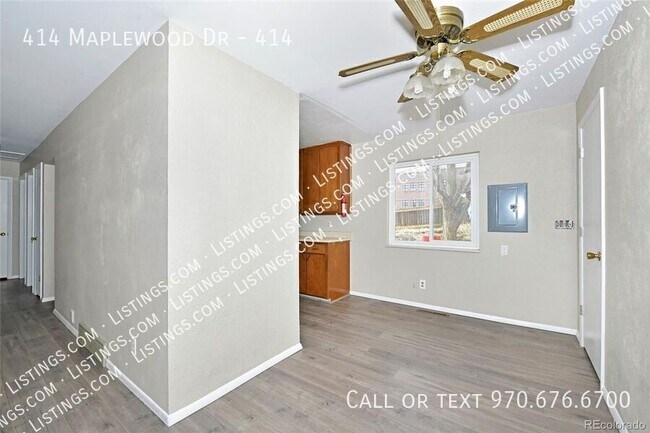 Building Photo - 414 Maplewood Dr
