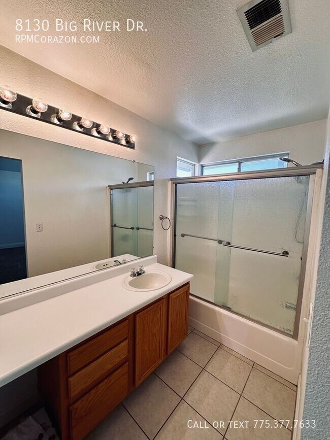 Building Photo - 8130 Big River Dr