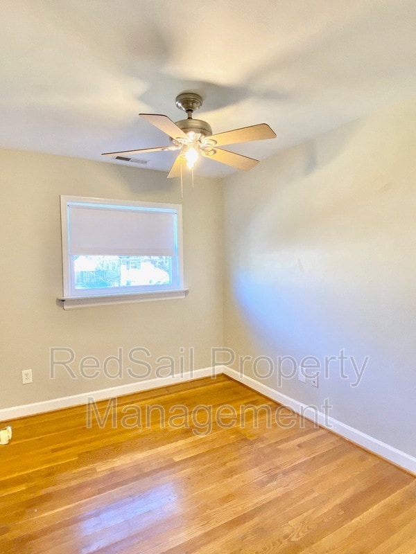 Building Photo - 617 Nottingham Dr