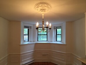 Building Photo - 143 Highland St