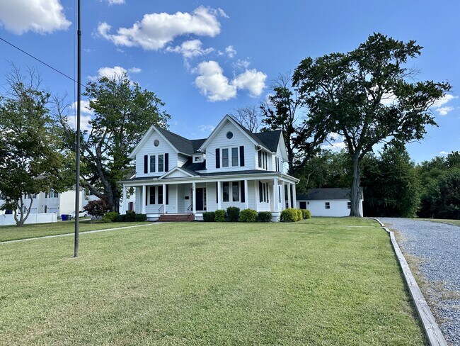 Primary Photo - 106 Smyrna Ave