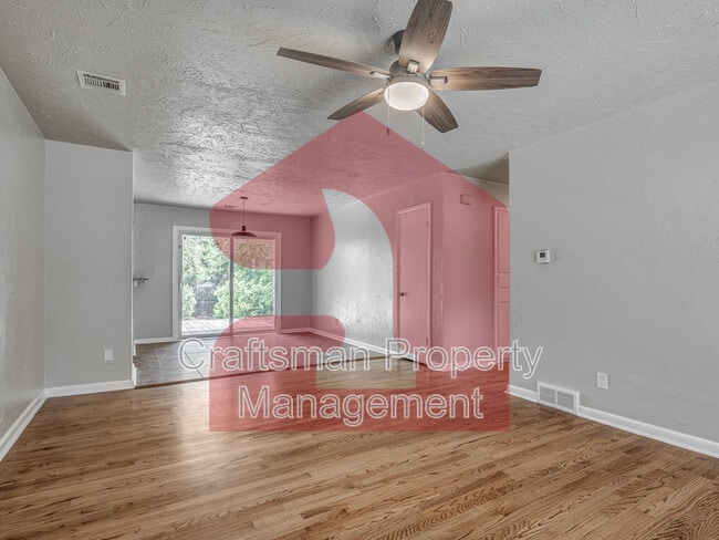 Building Photo - 10504 Ridgeview Dr