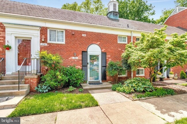 Building Photo - 1760 Preston Rd