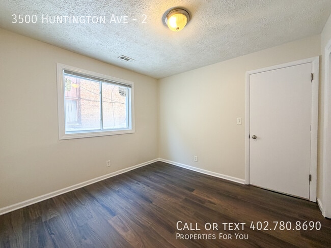 Building Photo - 3500 Huntington Ave