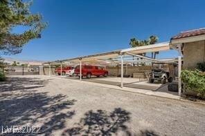 Building Photo - 5945 N El Capitan Way