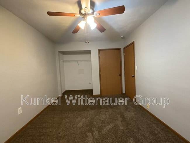 Building Photo - 1810 Jamestown Rd