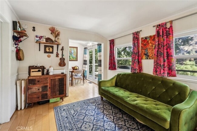 Building Photo - 432 Fernwood Pacific Dr