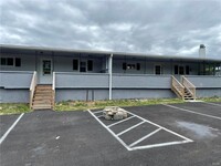 Building Photo - 355 S Hokendauqua Dr