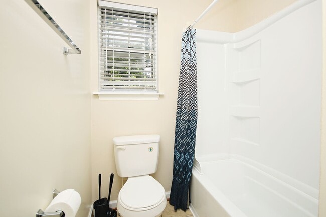 Building Photo - Student & Pet-Friendly Fry's Spring Duplex