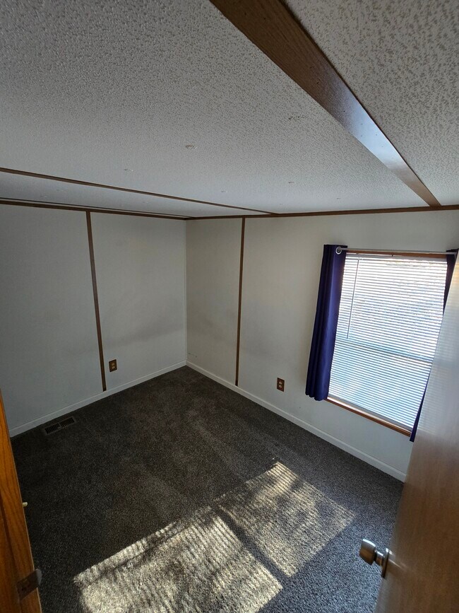 Building Photo - 181 Southerton Ln