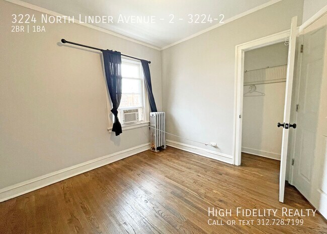 Building Photo - 3224 N Linder Ave