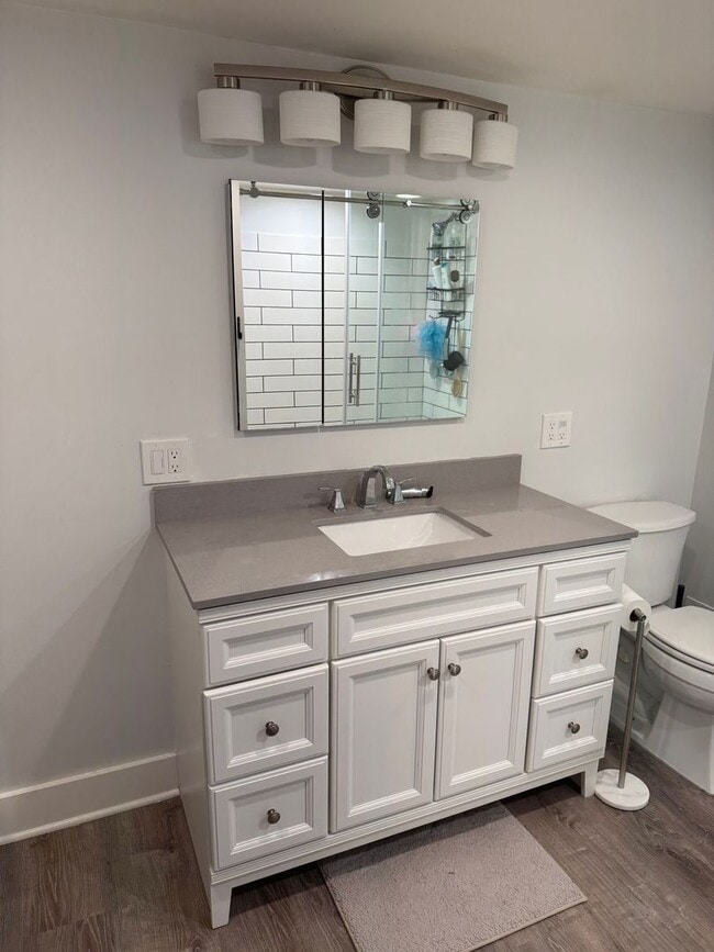 Building Photo - East Grand Rapids Gem: 4-Bedroom, 2-Bath U...