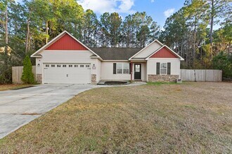 Building Photo - Available now in Sneads Ferry, NC! Close to base