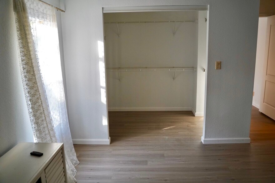 Building Photo - 29205 Saddle Oaks Ln