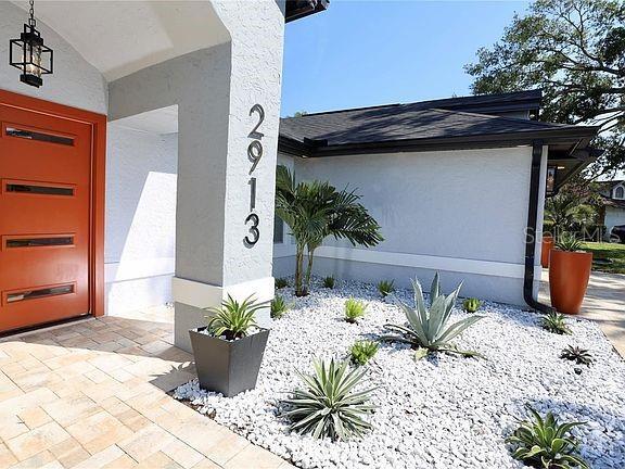 Building Photo - 2913 Eagle Lake Dr