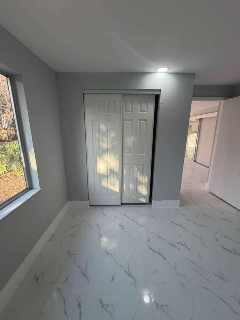 Building Photo - 1118 Perpignan Ct