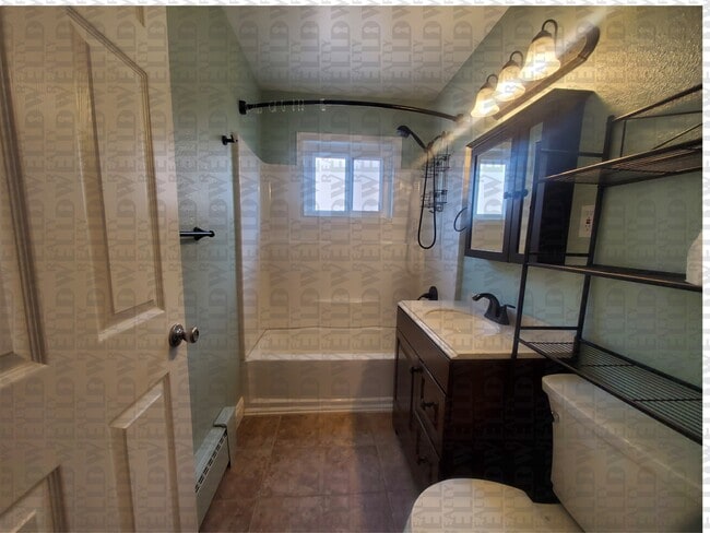 Building Photo - 4613 N Weber St