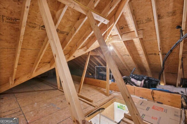 Building Photo - 107 Amanda Trce