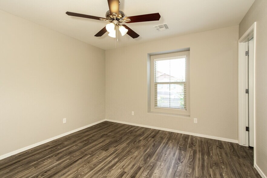 Building Photo - 7529 W St Kateri Dr