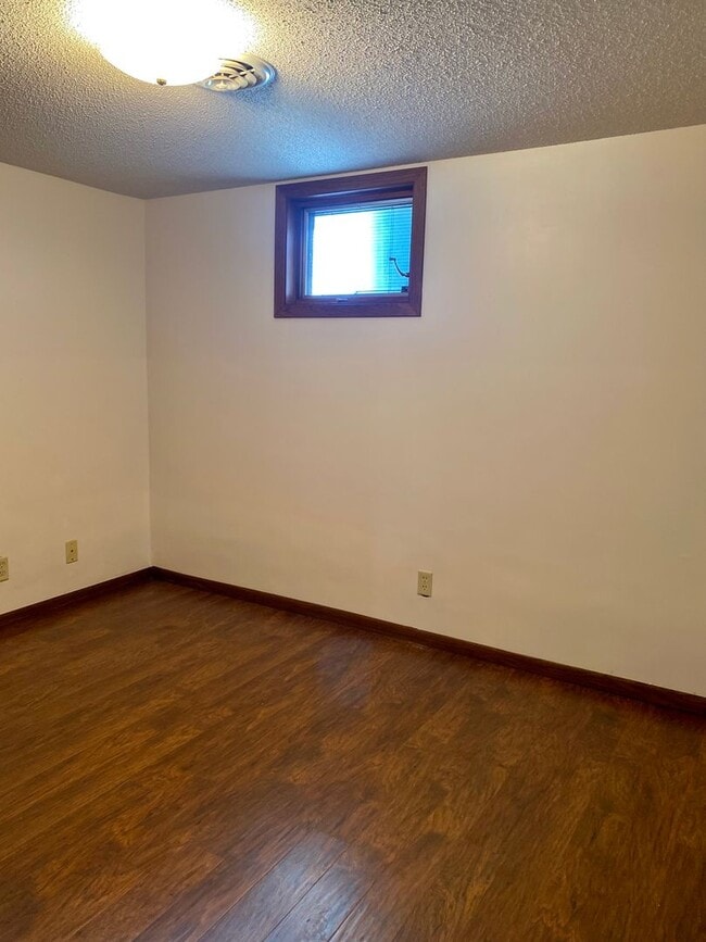 Building Photo - 1403 Avenue C