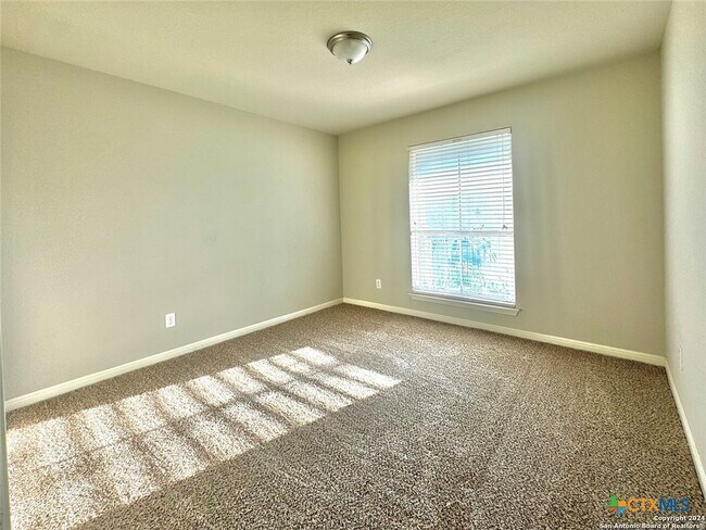 Building Photo - 2249 Olive Hill Dr