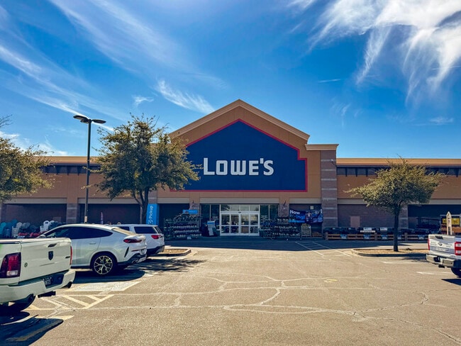 Building Photo - 4Bed/3Bath House in Rio Crossing! Move-In Ready on 02/19/2026! -- FENCED-IN YARD!!