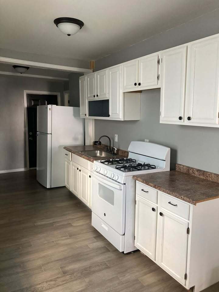 Building Photo - 1616 Rugby Rd