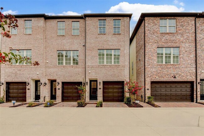 Primary Photo - 2724 Dolce Oaks Dr