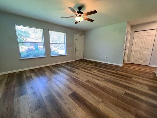 Building Photo - 5821 NW 23rd Terrace