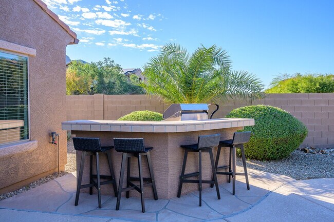 Building Photo - 5538 W Andrea Dr