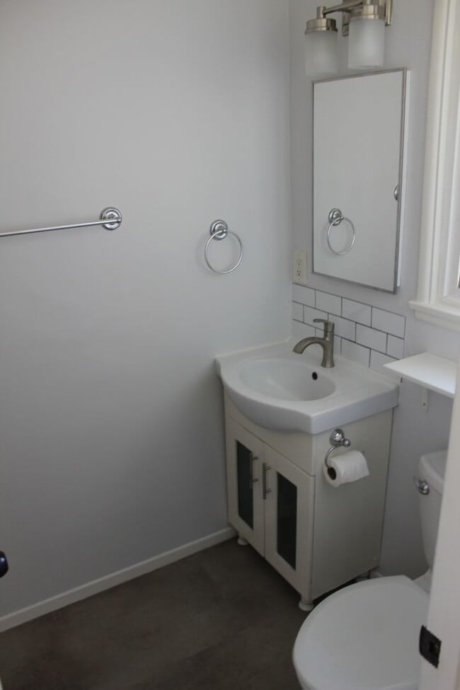 Building Photo - Upgraded 3 Bedroom Home in Whittier