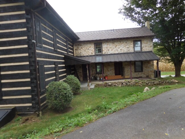 Building Photo - 5696 Strasburg Rd