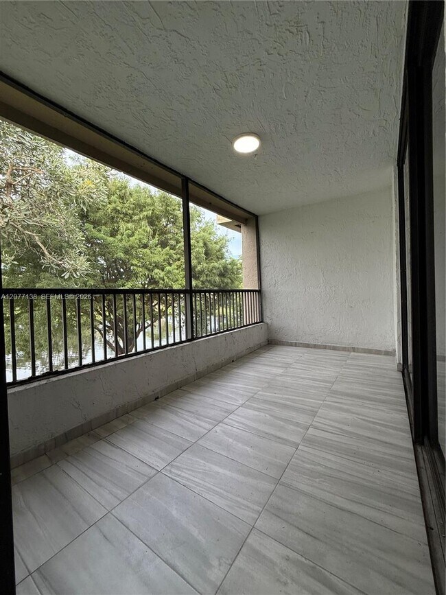 Building Photo - 40 NW 76th Ave