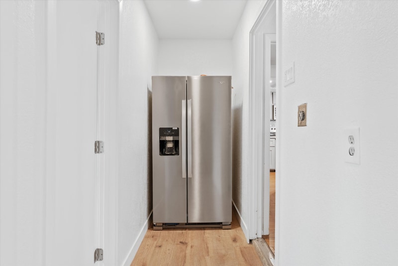 Building Photo - 9632 N 58th Ln