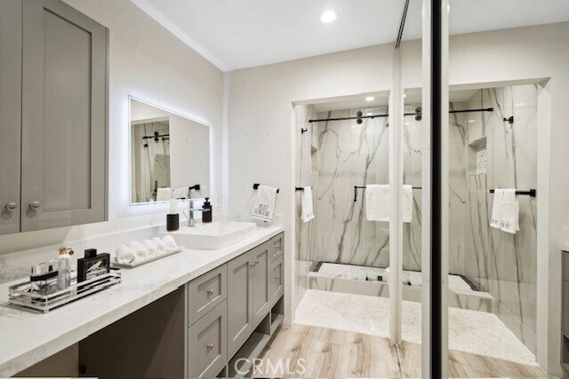 Building Photo - 21400 Burbank Blvd