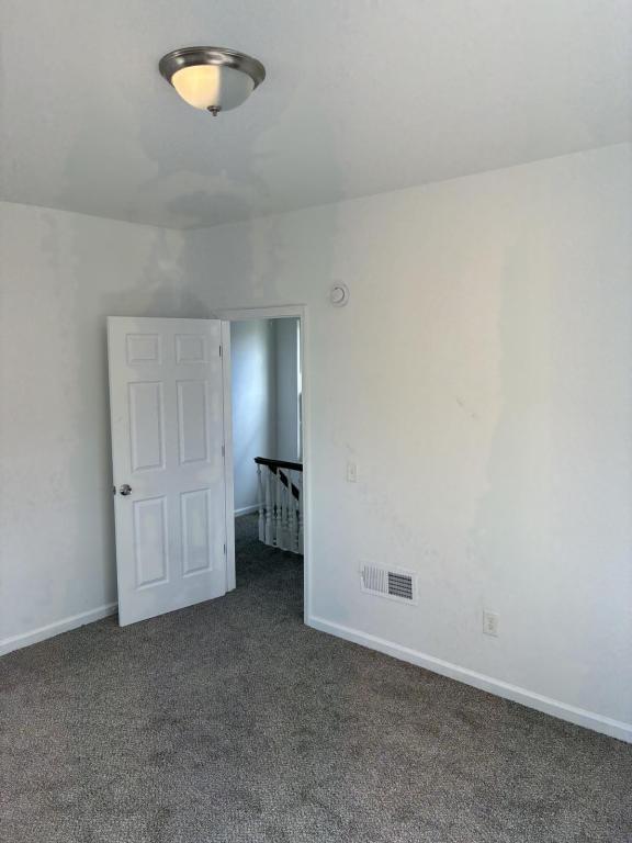 Building Photo - 720 Mary St