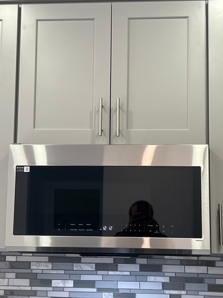 New Microwave - 19009 Sherman Way