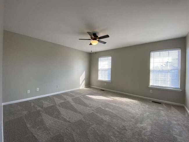Building Photo - 2052 Blackhorse Ln