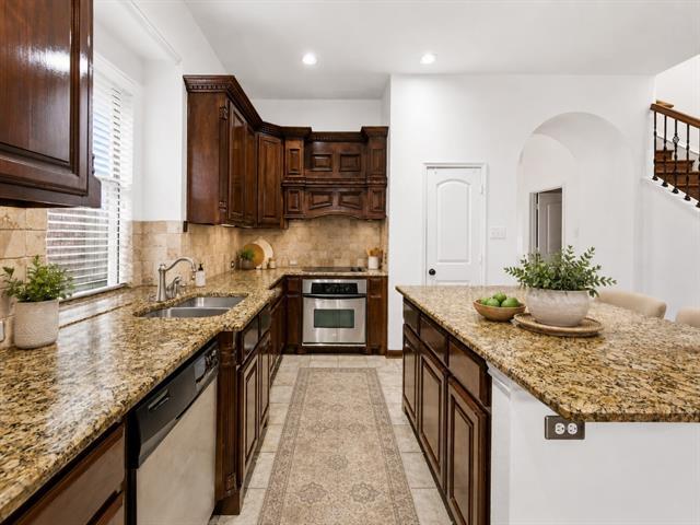 Building Photo - 2930 Coteau Way