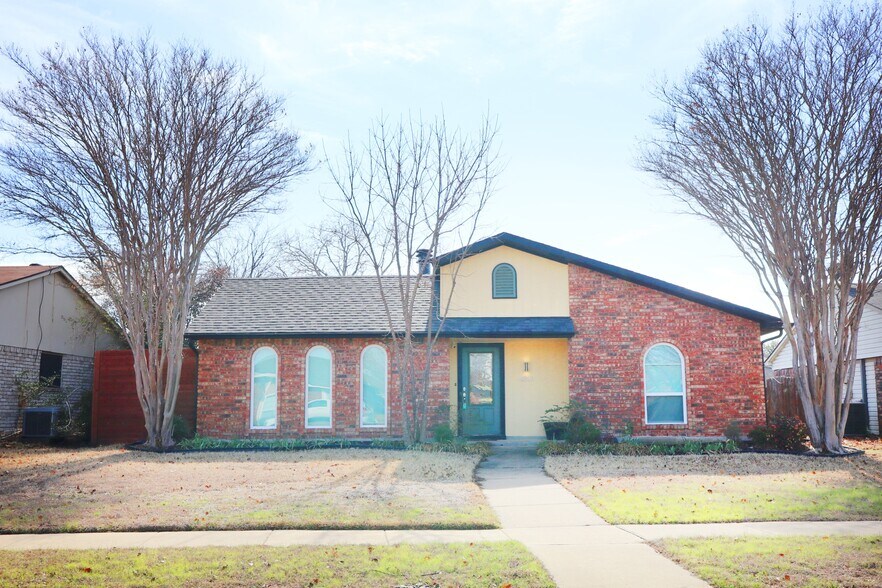 Building Photo - 4813 Wagner Dr