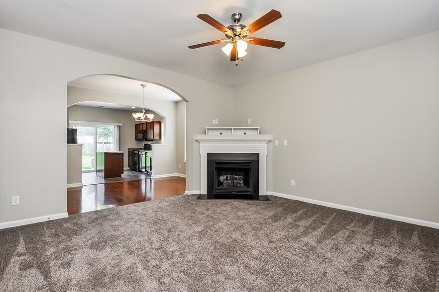 Building Photo - 148 Marino Pl