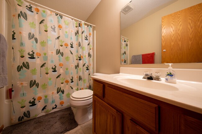 Building Photo - 15715 Fremont Way